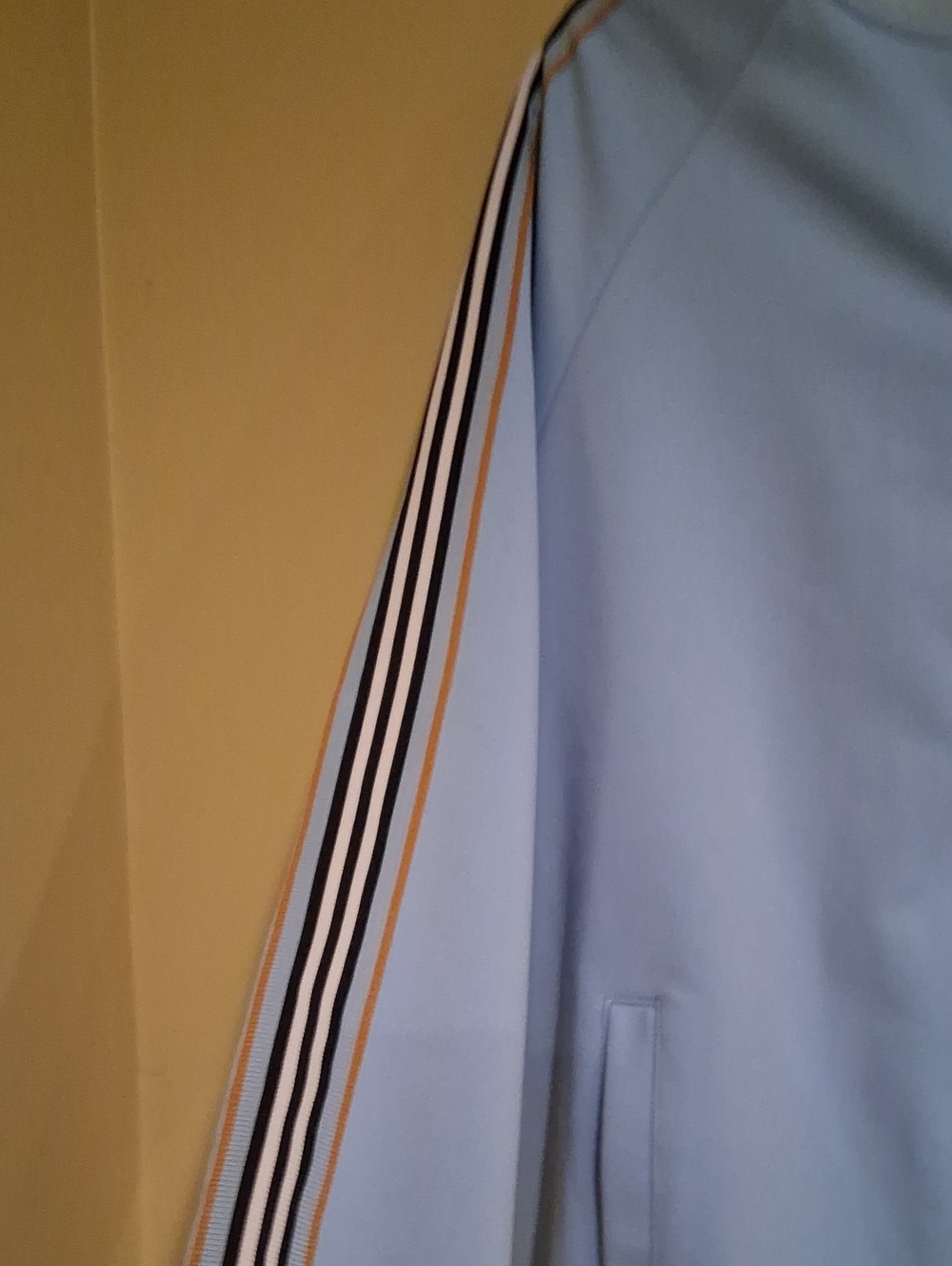 Jacket - Picture 3 of 6
